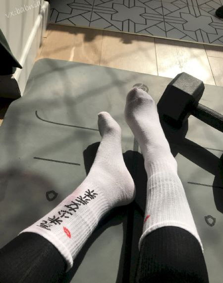 亚洲欧洲日产国码av老年人-琪琪电影免费国语