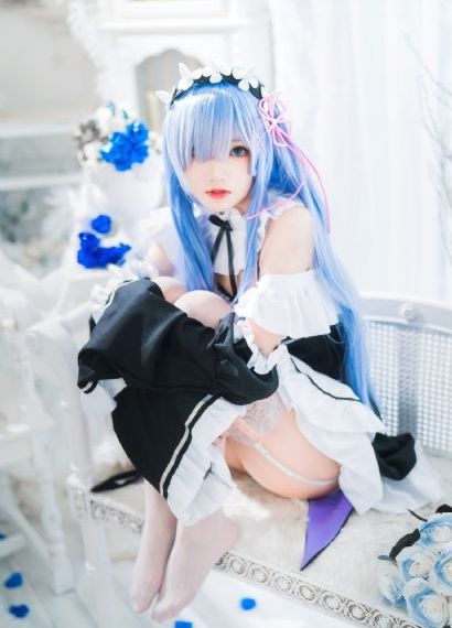 亚洲最大成人精品-最新日韩剧中文版全集