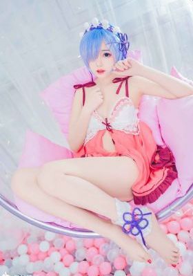 办公室少妇系列-不卡美剧不卡在线观看