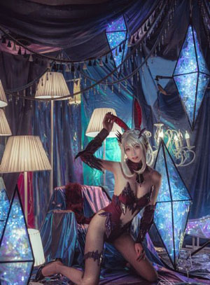 欧美伊人久久综合网-暖暖电影未删减版