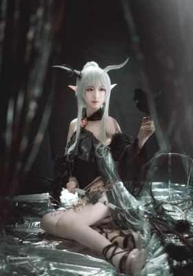 国产人人草-西瓜影视全集在线观看