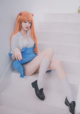 亚洲中文字幕师生视频-快播免费完整版高清